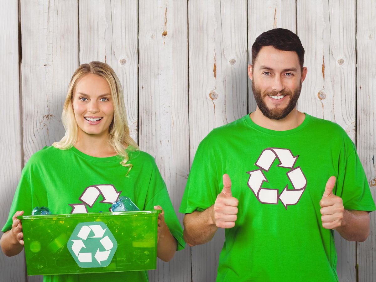 Najlepsze praktyki segregacji i recyklingu papieru w firmie dla zrównoważonego biznesu